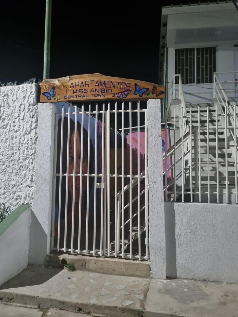 Posada Miss Anibel Central Town San Andrés Extérieur photo