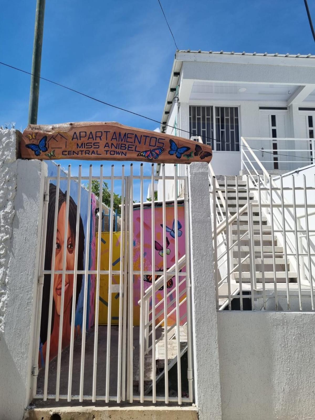 Posada Miss Anibel Central Town San Andrés Extérieur photo